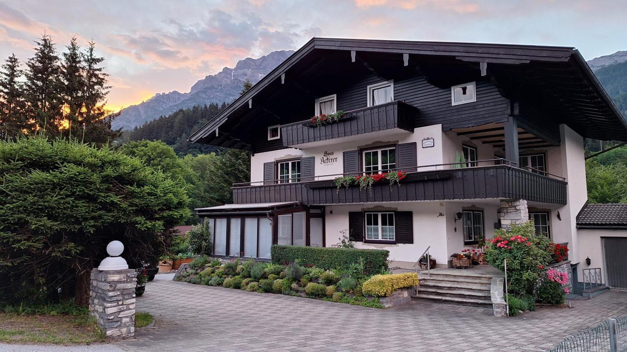 Apartament Haus Ackerer Leogang Zewnętrze zdjęcie